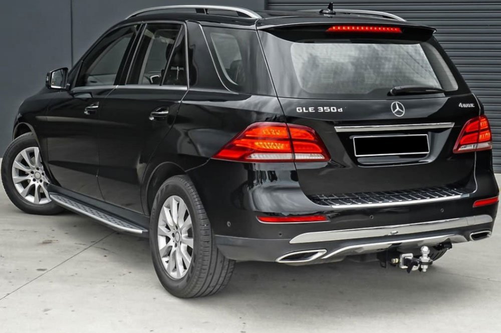 GLE350-Black-3
