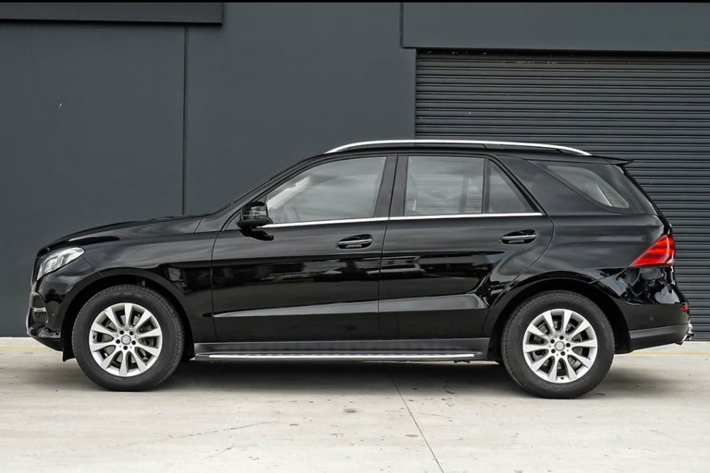 GLE350-Black-6